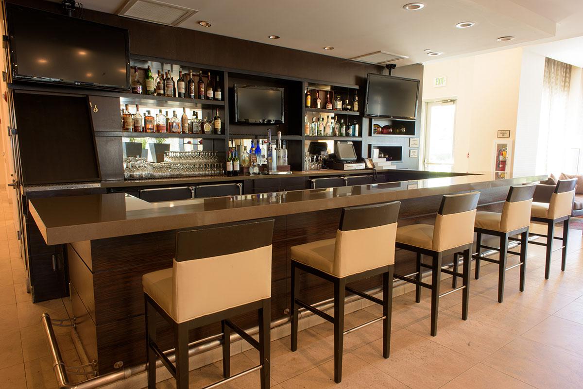 Embassy Suites Ontario - Airport Kültér fotó